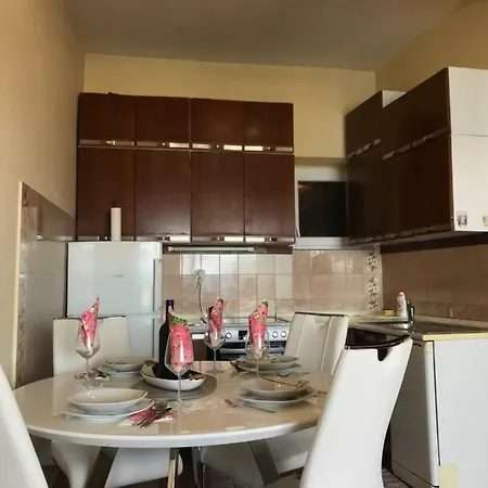 Bety Apartmán Dugi Rat